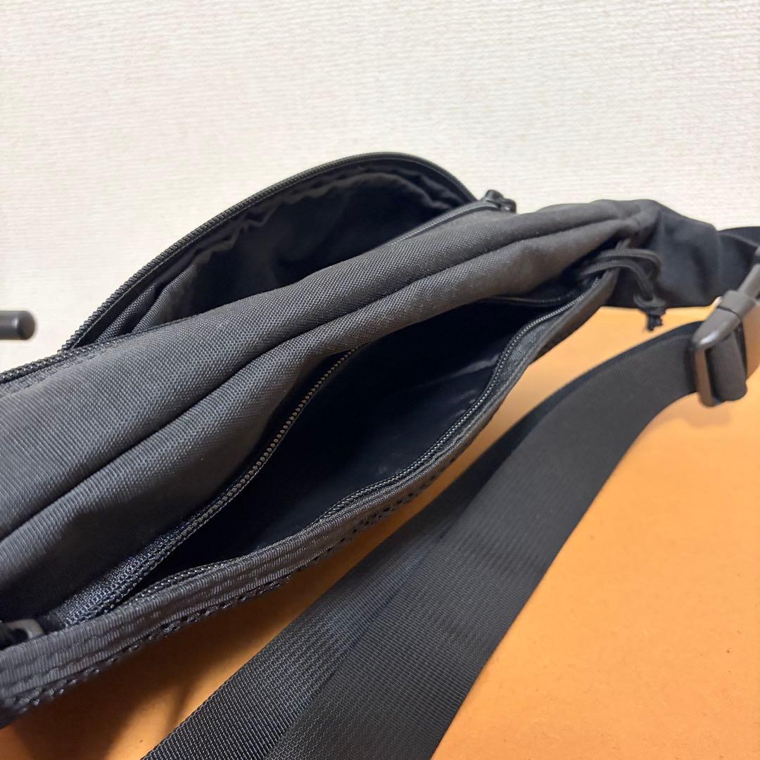 BRIEFING ボディバッグ ブラック SLASH S MW GENII