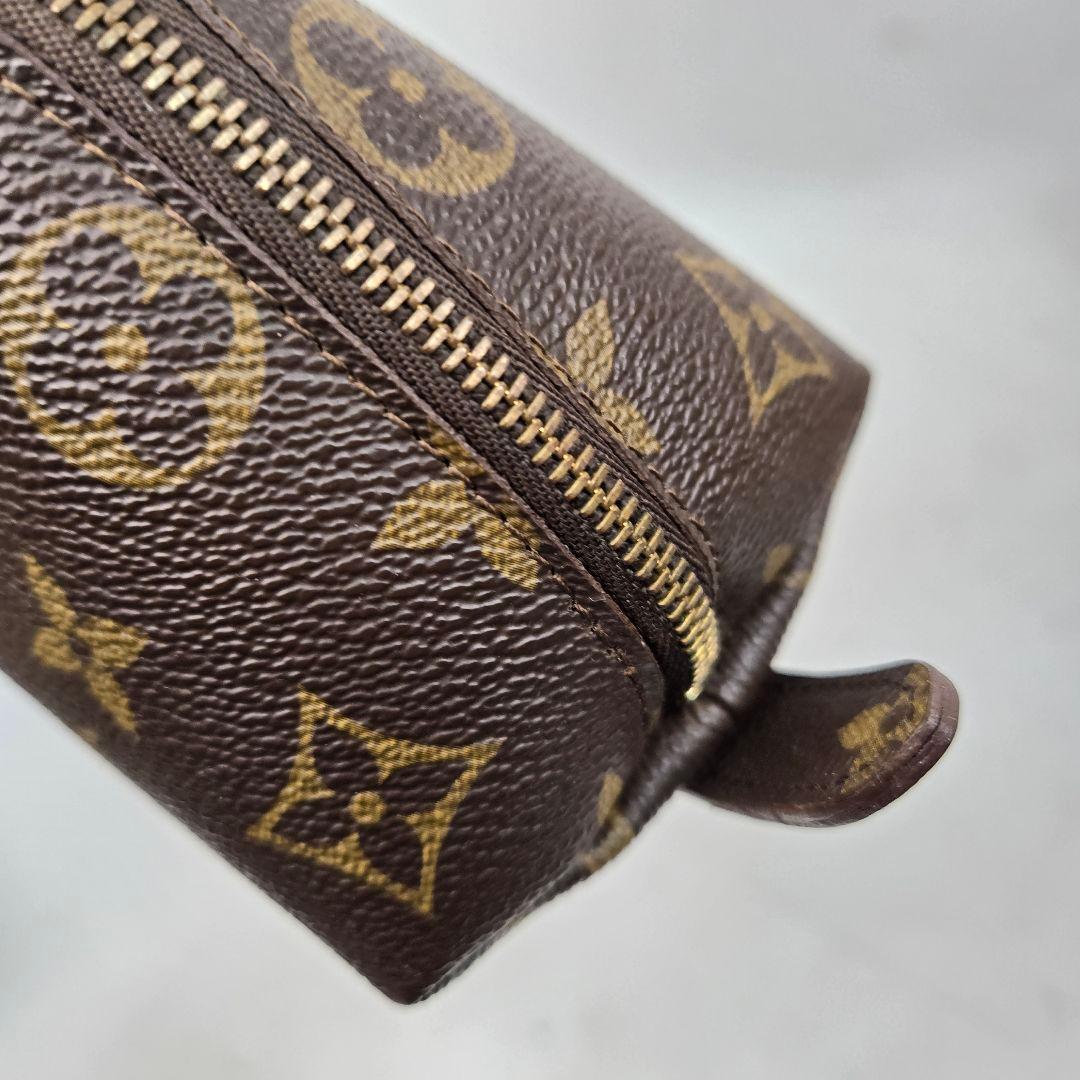 極美品 LOUIS VUITTON モノグラム トゥルース ドゥミロンド ポーチ