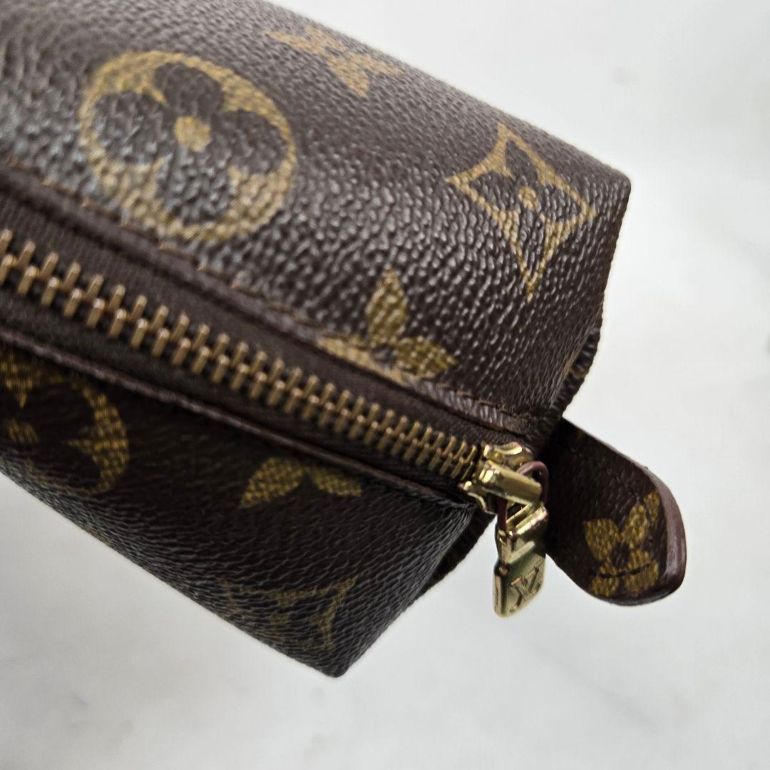 極美品 LOUIS VUITTON モノグラム トゥルース ドゥミロンド ポーチ
