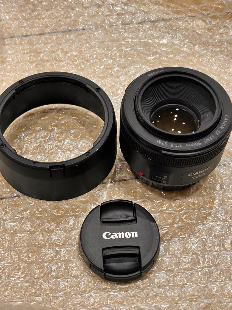 Canon EF 50mm F1.8 STM フード付き ESー68 レンズ