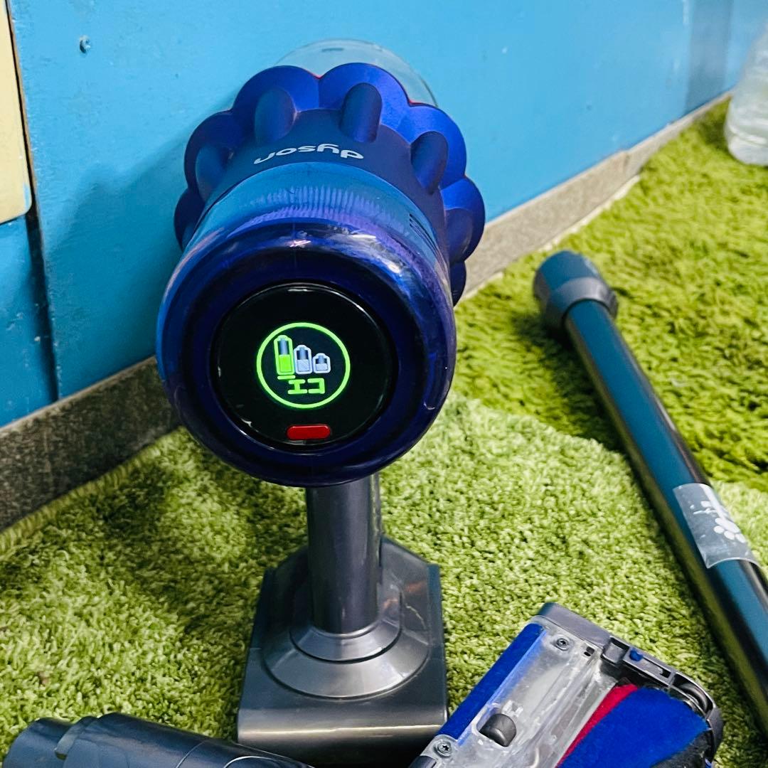 dyson sv18 コードレスクリーナー 動作品