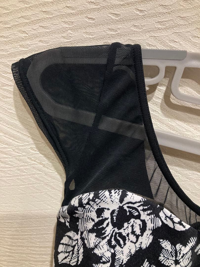 美品　stina スティナ レオタード