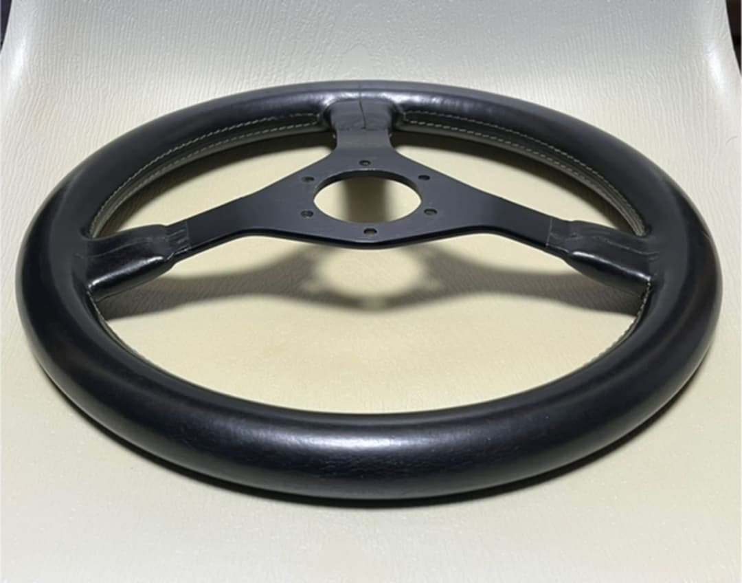 【当時物・美品】MOMO ステアリング マリオアンドレッティ 35 φ