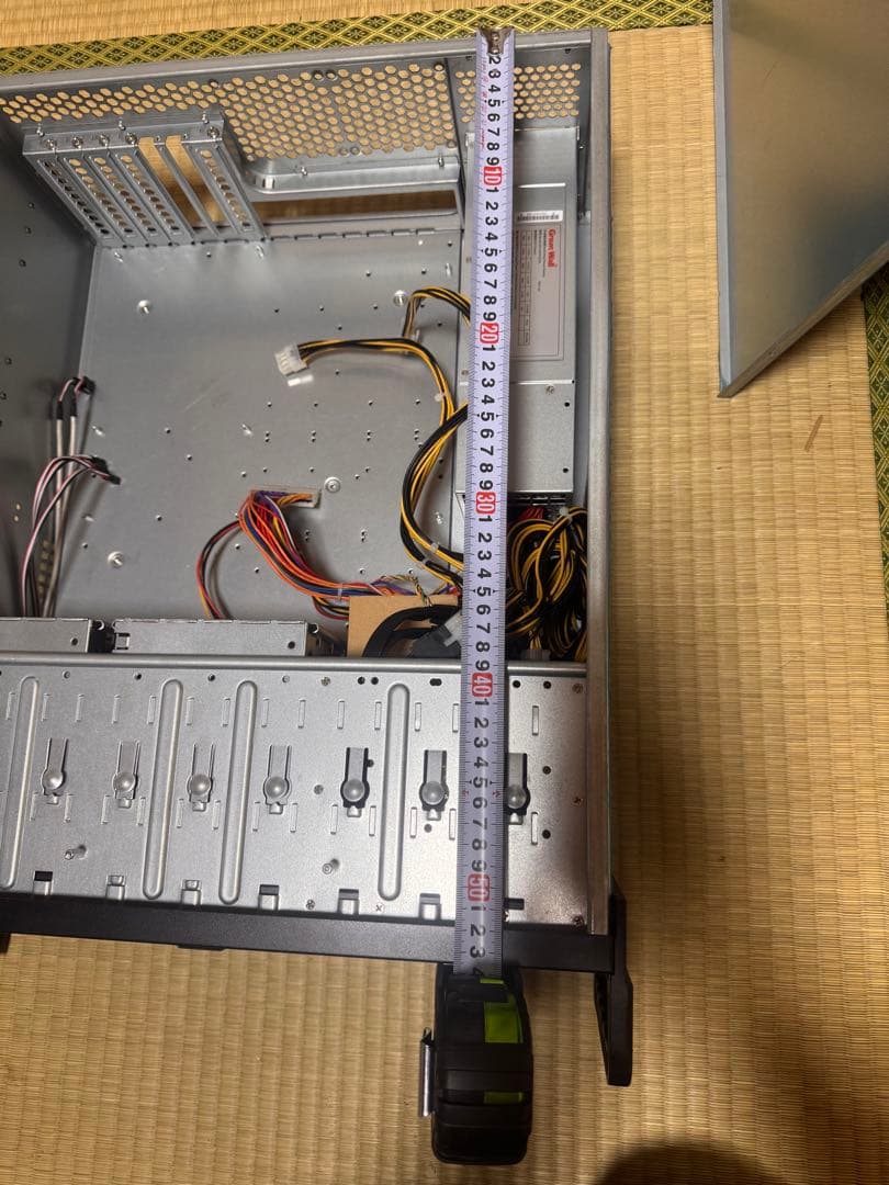 サーバー用ケース　2つ