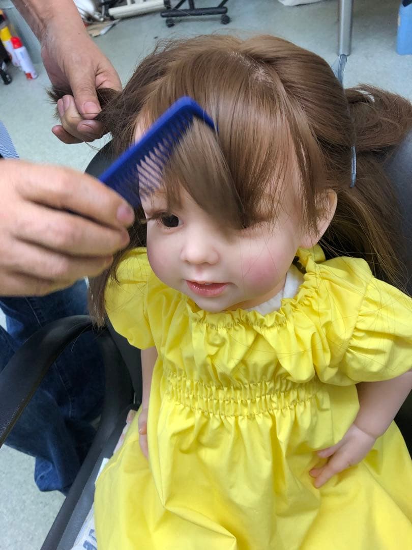 リボーンドール⭐️青いドレスの人形とティアラ