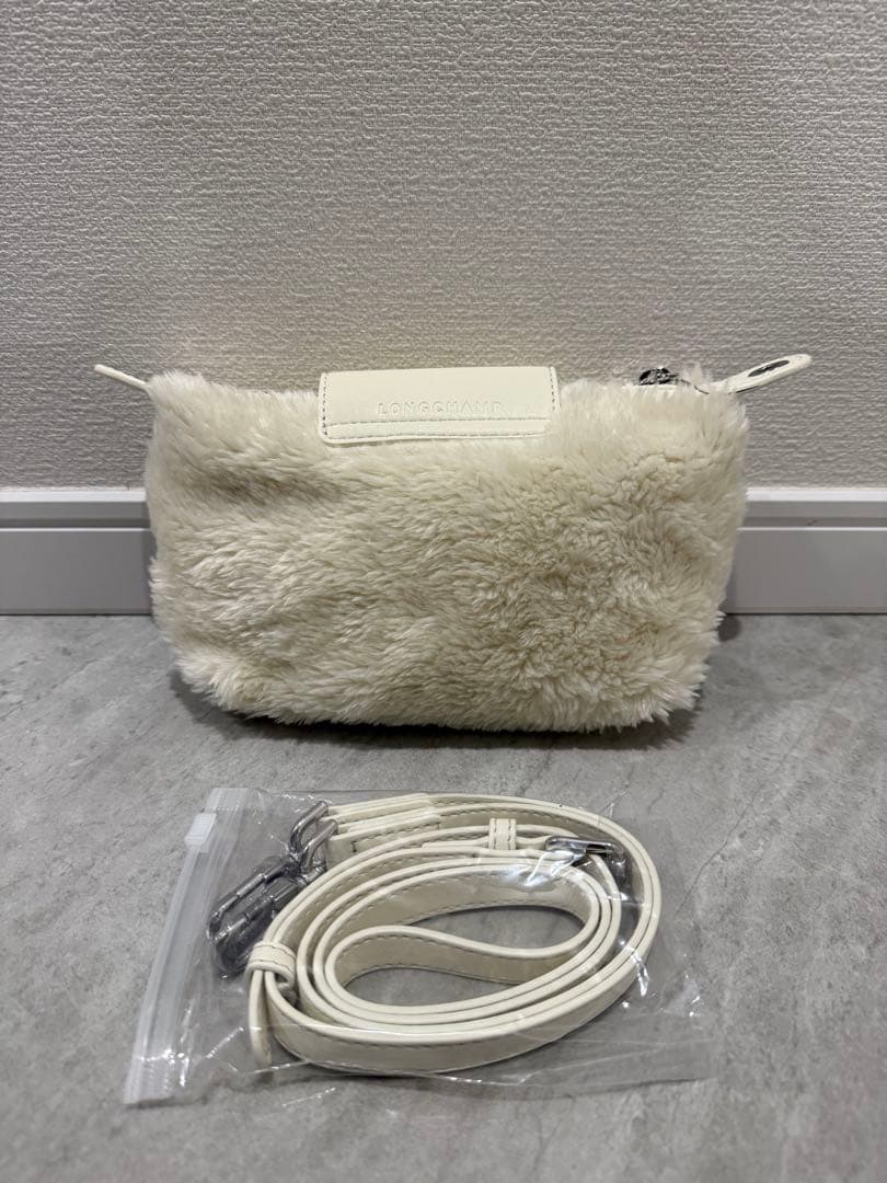 ロンシャン ルプリアージュ エクストラ XS ポーチエクリュ