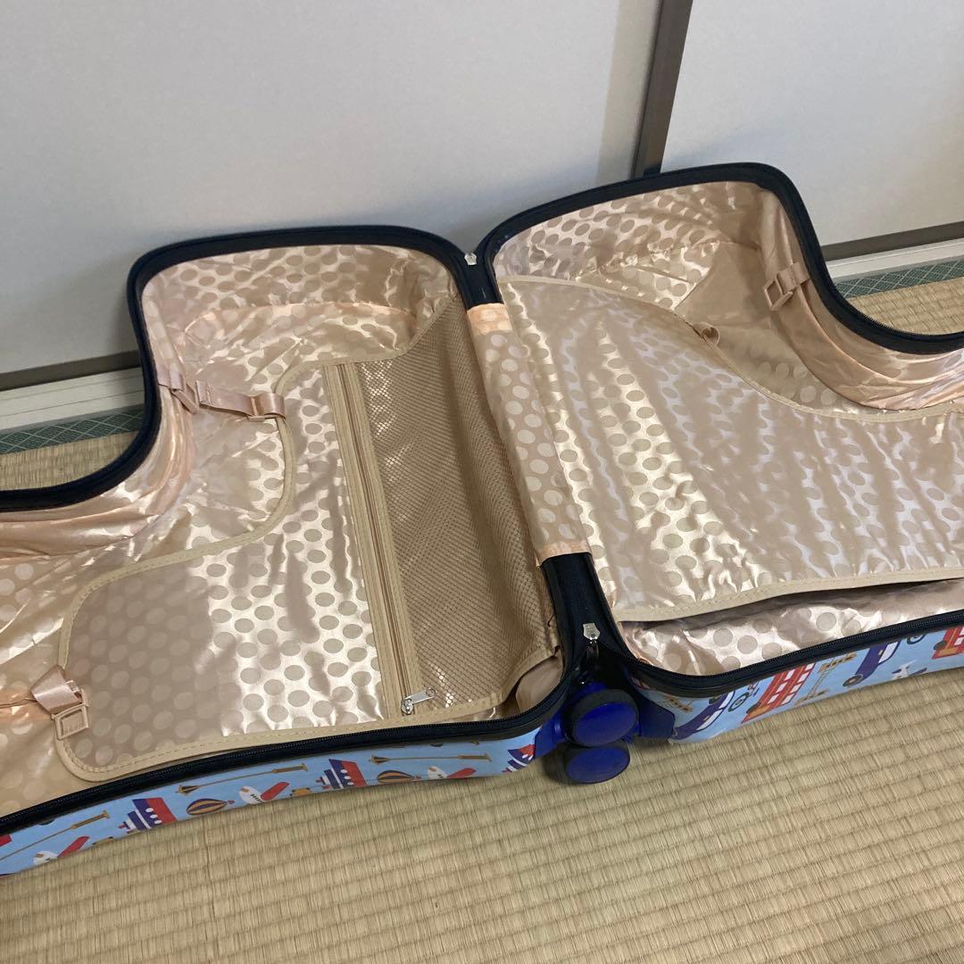 子どもが乗れる　スーツケース　キャリーバッグ