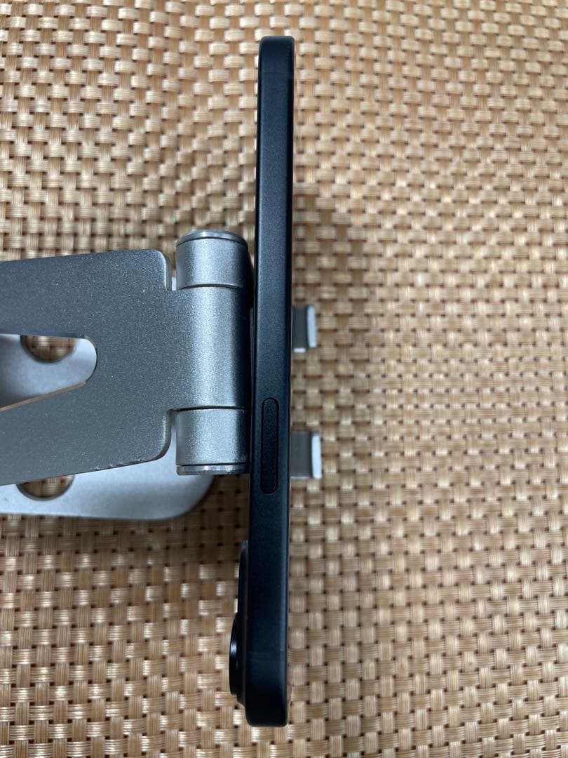 iPhone 15 128 GB ブラックSIMフリー【9621】