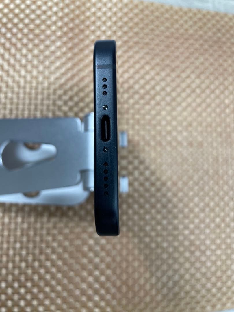 iPhone 15 128 GB ブラックSIMフリー【9621】