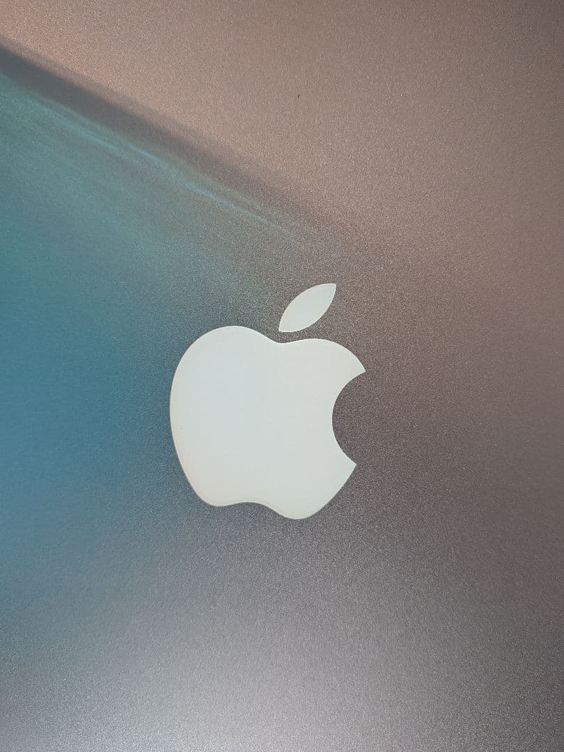 MacBook Air 13インチ？