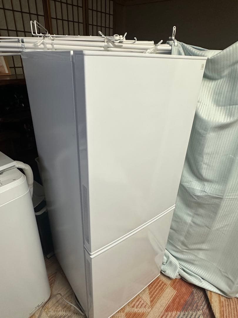 ホワイト 2ドア冷蔵庫 大容量