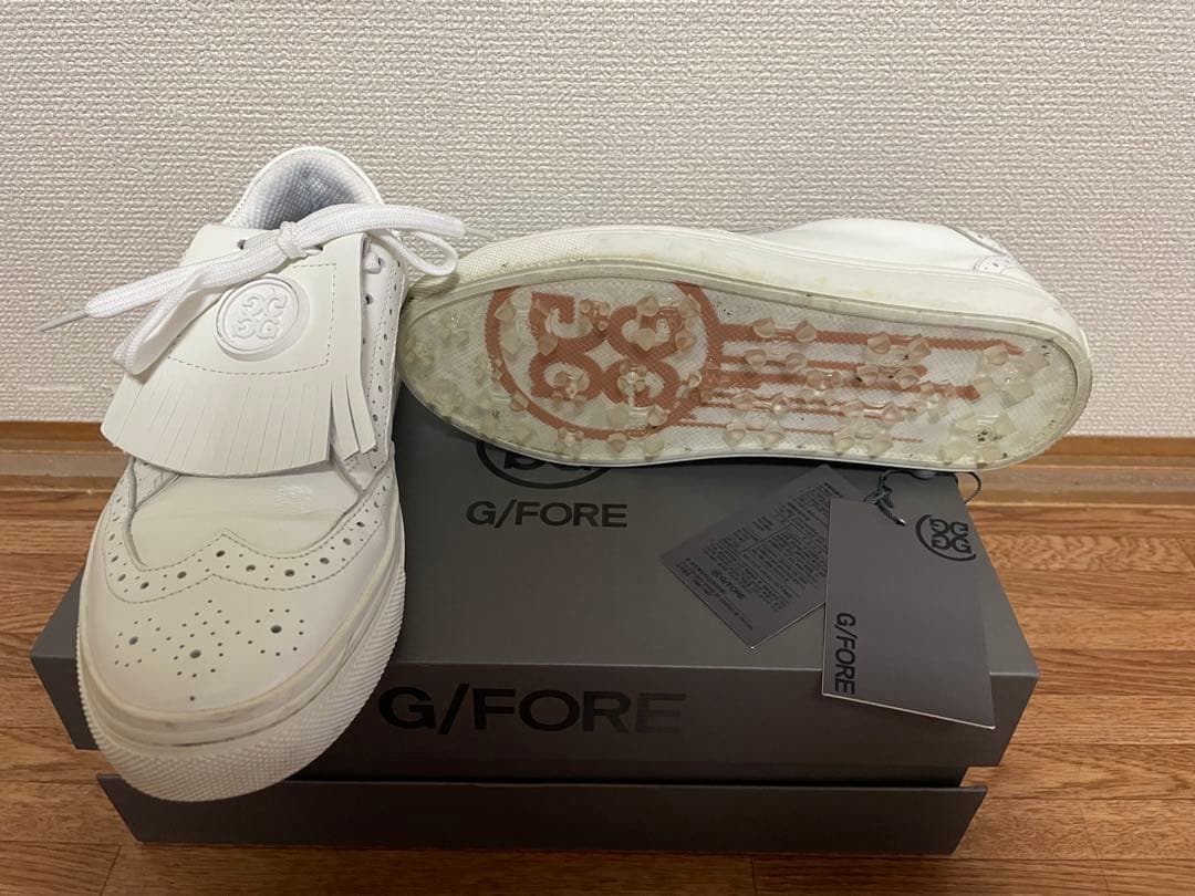 美品 ジーフォア レディースゴルフシューズ