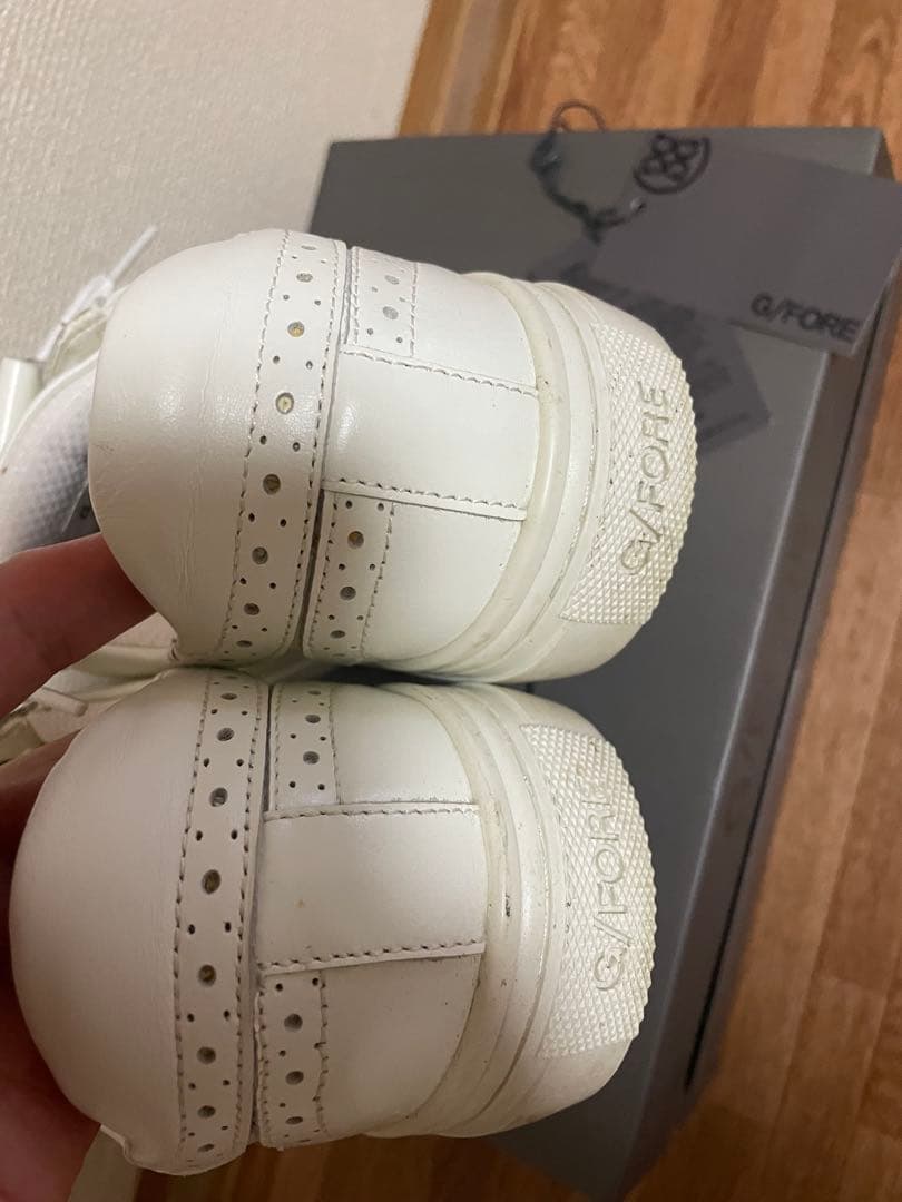 美品 ジーフォア レディースゴルフシューズ