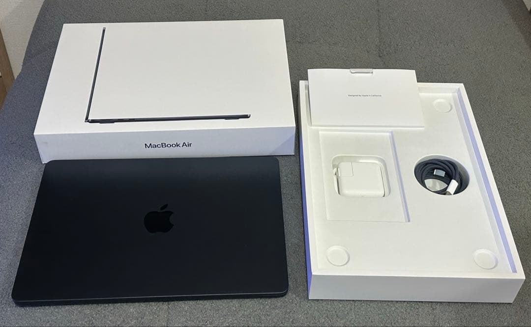 MacBook Air 13インチ ミッドナイト 8GB 256GB