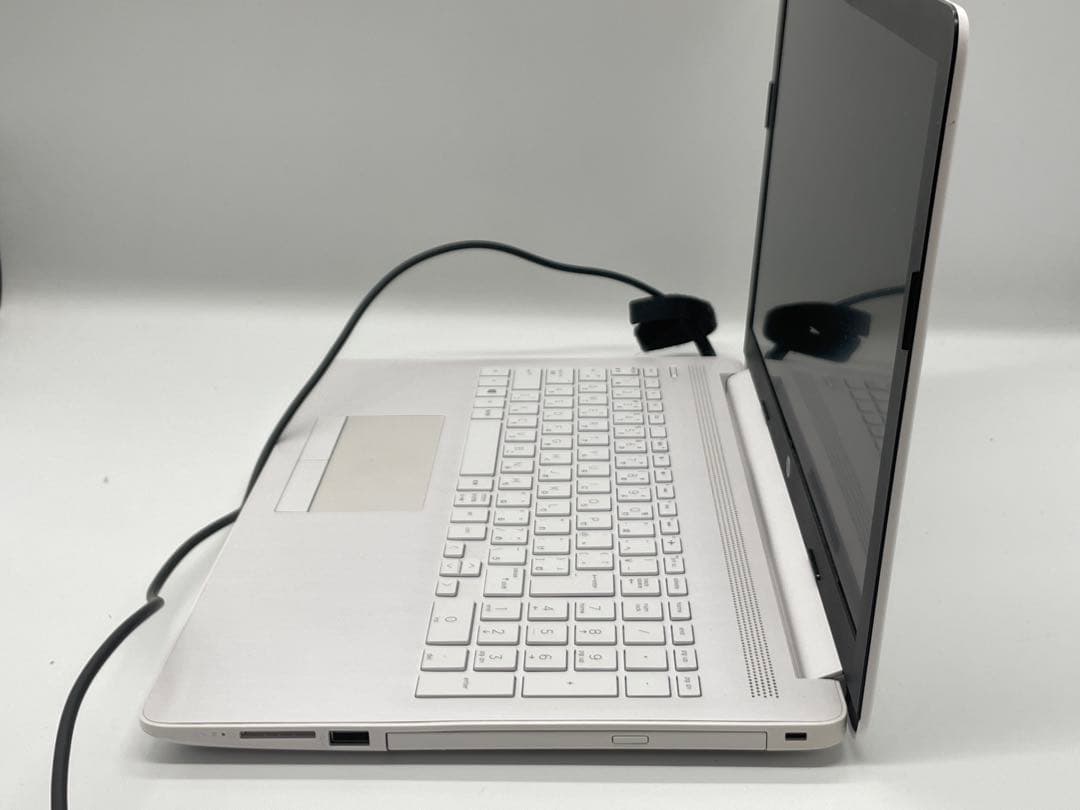 新品SSD Windows11 HP ノートパソコン オフィス搭載