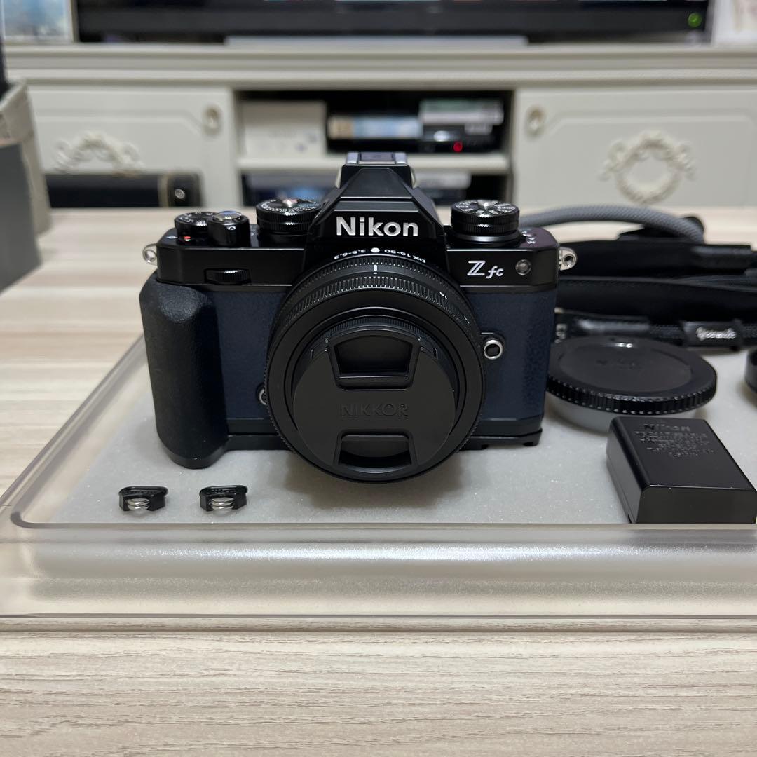 【極美品】Nikon Z fc プレミアムエクステリア張替