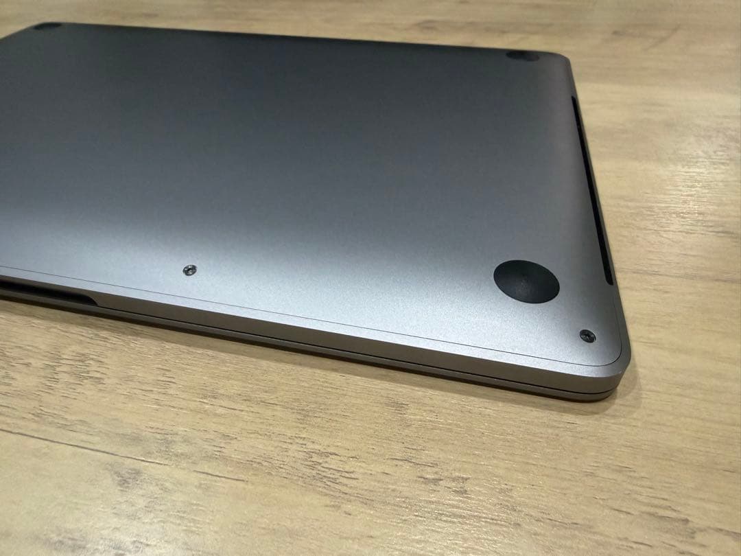 美品　Apple MacBook Pro(13-inch,2020)512GB