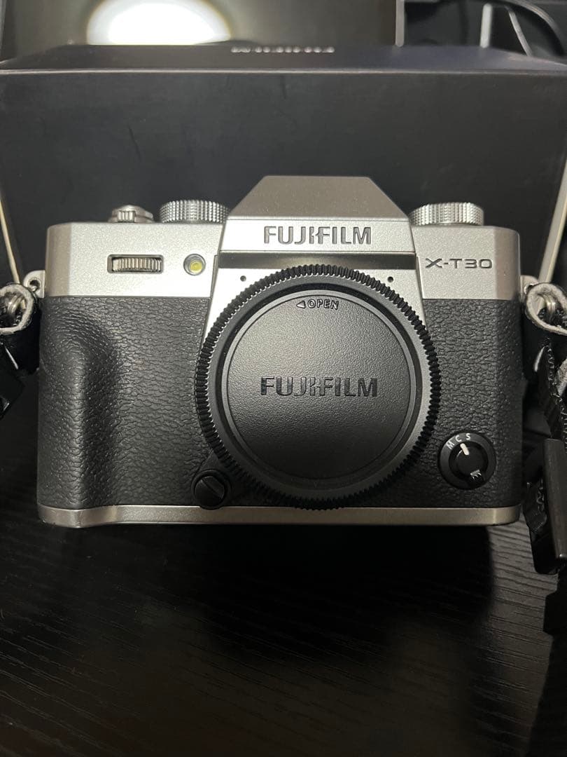 FUJIFILM X-T30 本体　グリッププレゼント