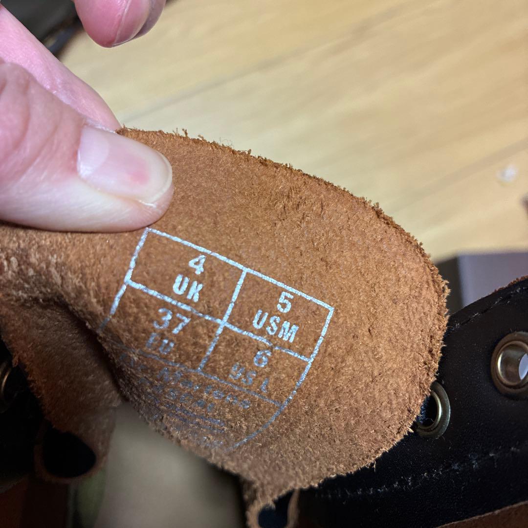 Dr. Martens 8ホール レザーブーツ ブラック UK4
