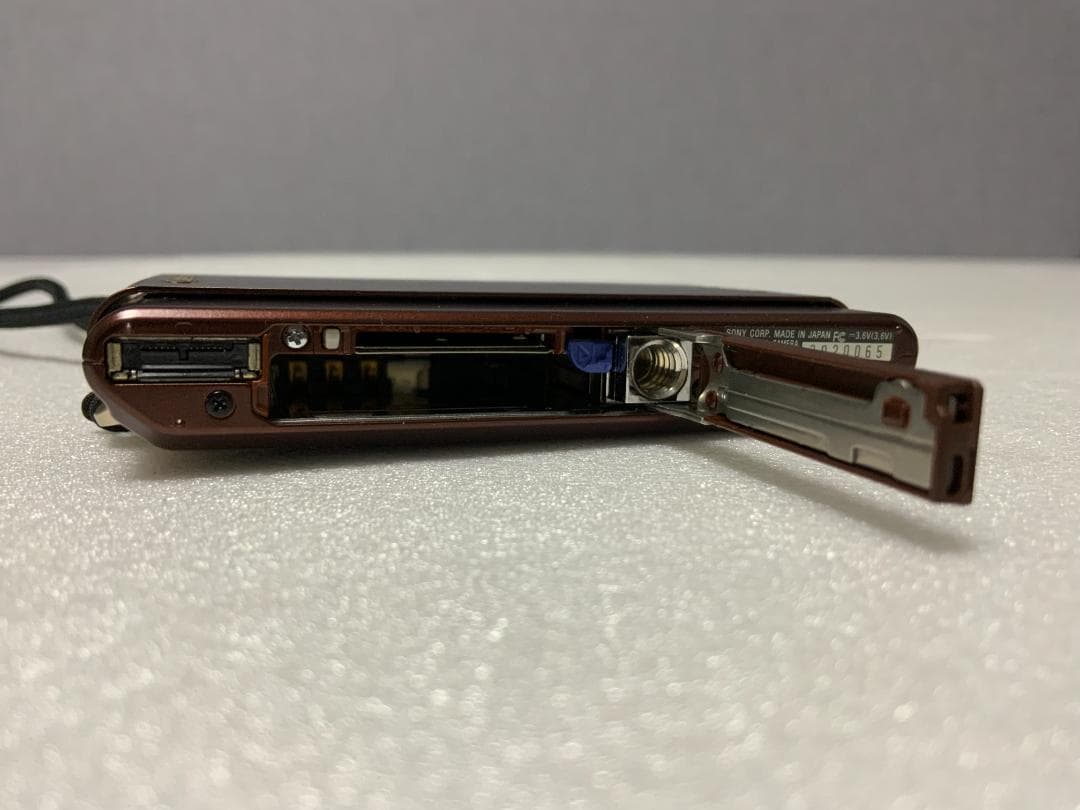 SONY Cyber-shot DSC-T77 ブラウン