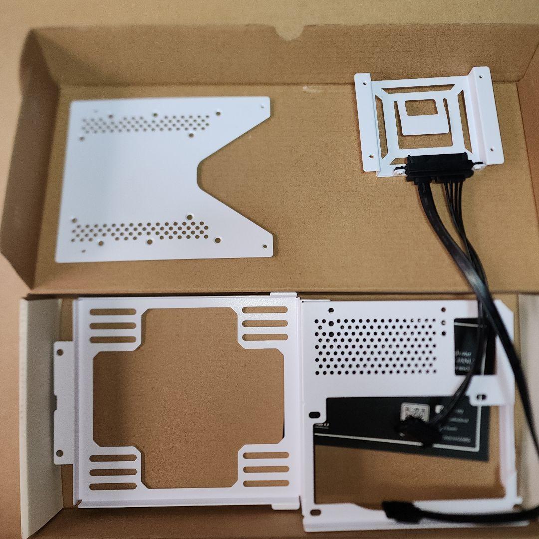 PCケース(自作PC用) Lian Li Q58-4 White