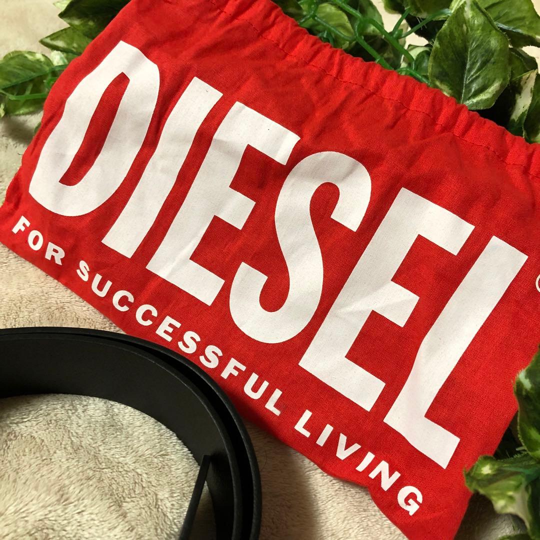 美品　DIESEL ディーゼル　ブラックベルト オーバルバックル　レザー　黒