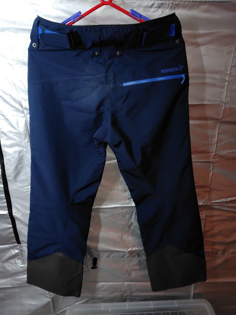 NORRONA ノローナ ロフォーテン ゴアテックス インサレーテッドパンツ