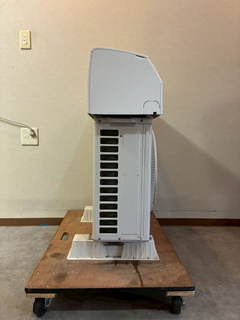 2003 パナソニック【CS-220DFL-W】2020年 6畳 エアコン 中古