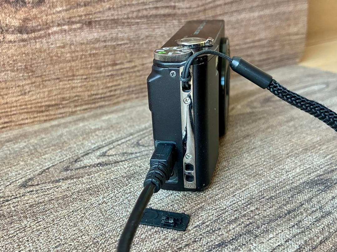 【通電動作可・ジャンク扱い】リコー RICOH CX1 コンパクトデジタルカメラ