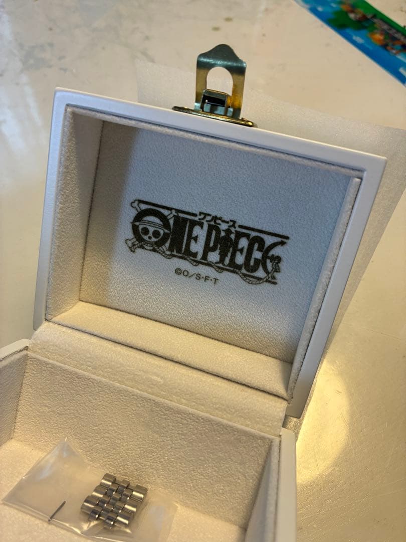 ONE PIECE メタル時計ワンピース チョッパー w 桜の記憶 腕時計