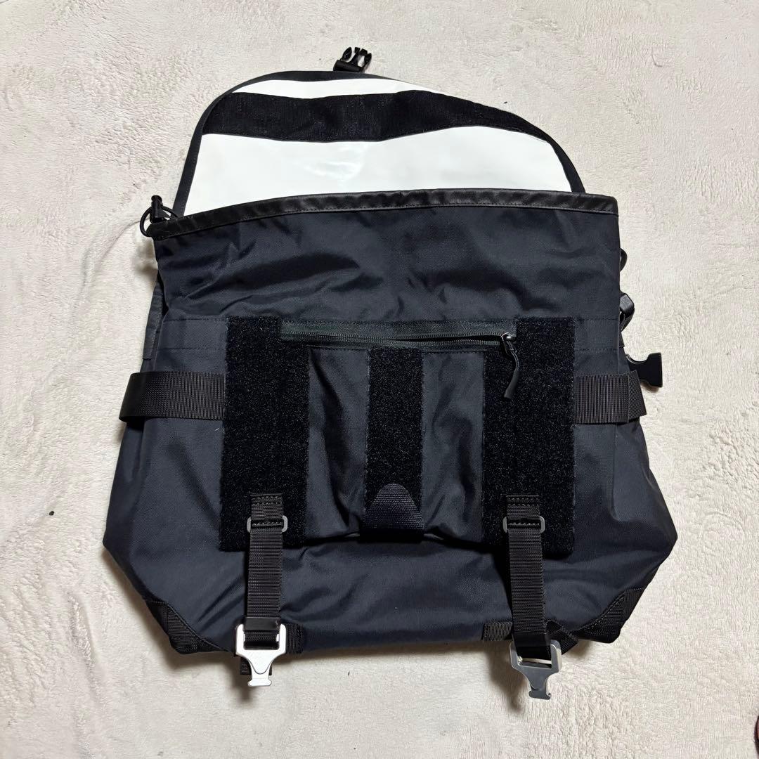 bagjack Bshop別注 コブラバックル メッセンジャーバッグ POGO