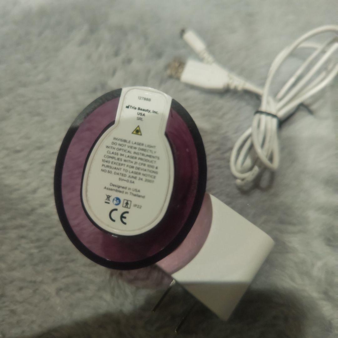 トリア 美顔器 充電器・ケーブル
