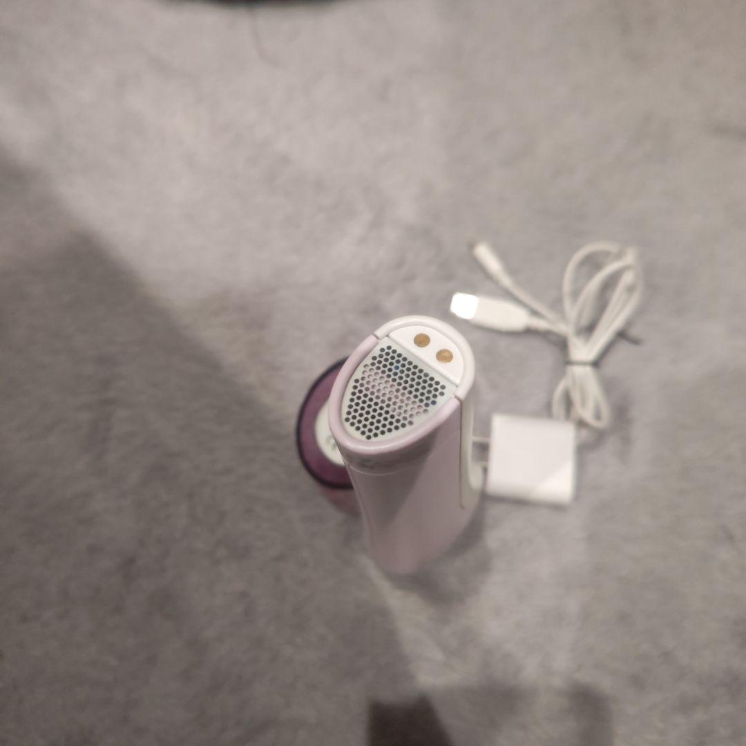 トリア 美顔器 充電器・ケーブル