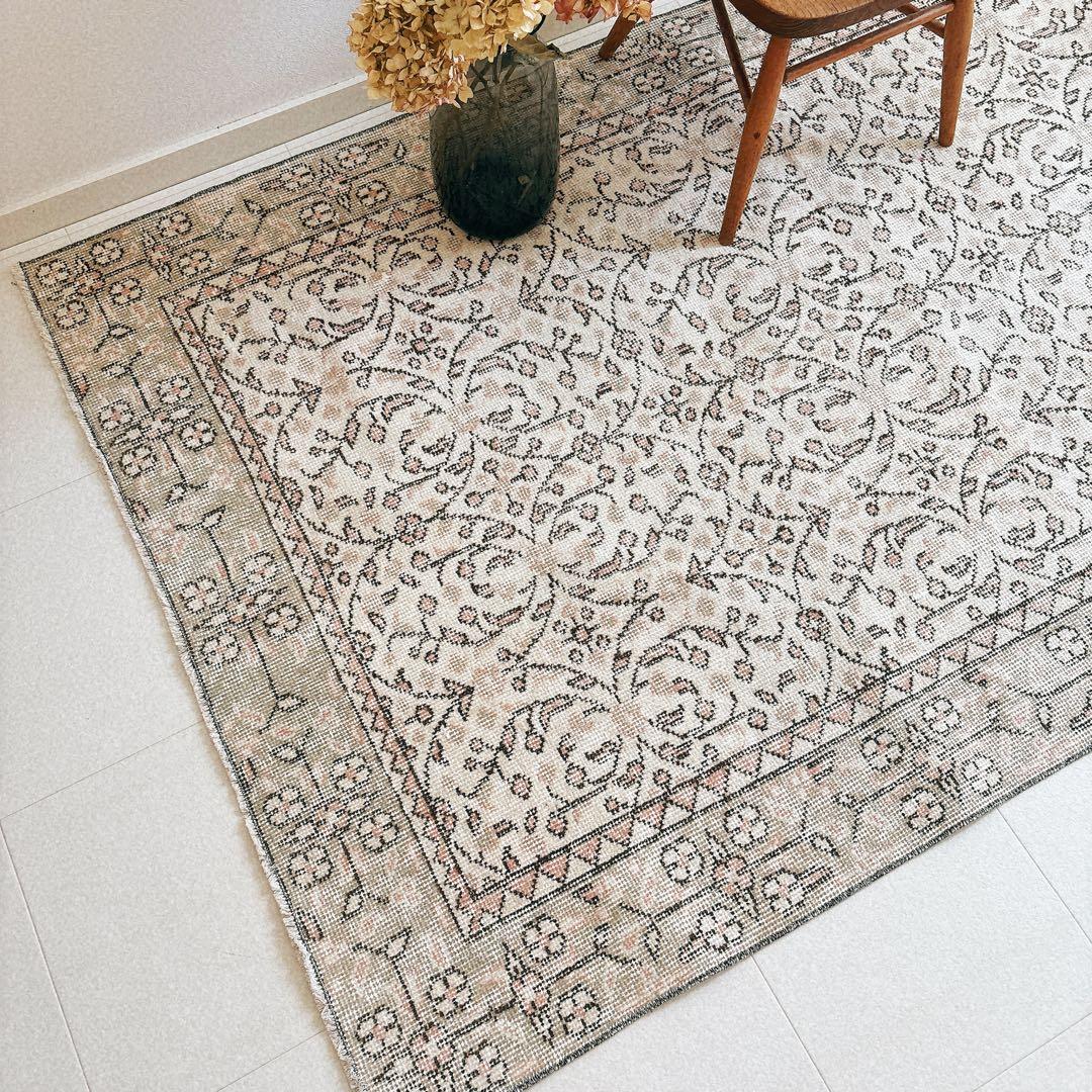 トルコ　ヴィンテージラグ　グリーン　ピンク