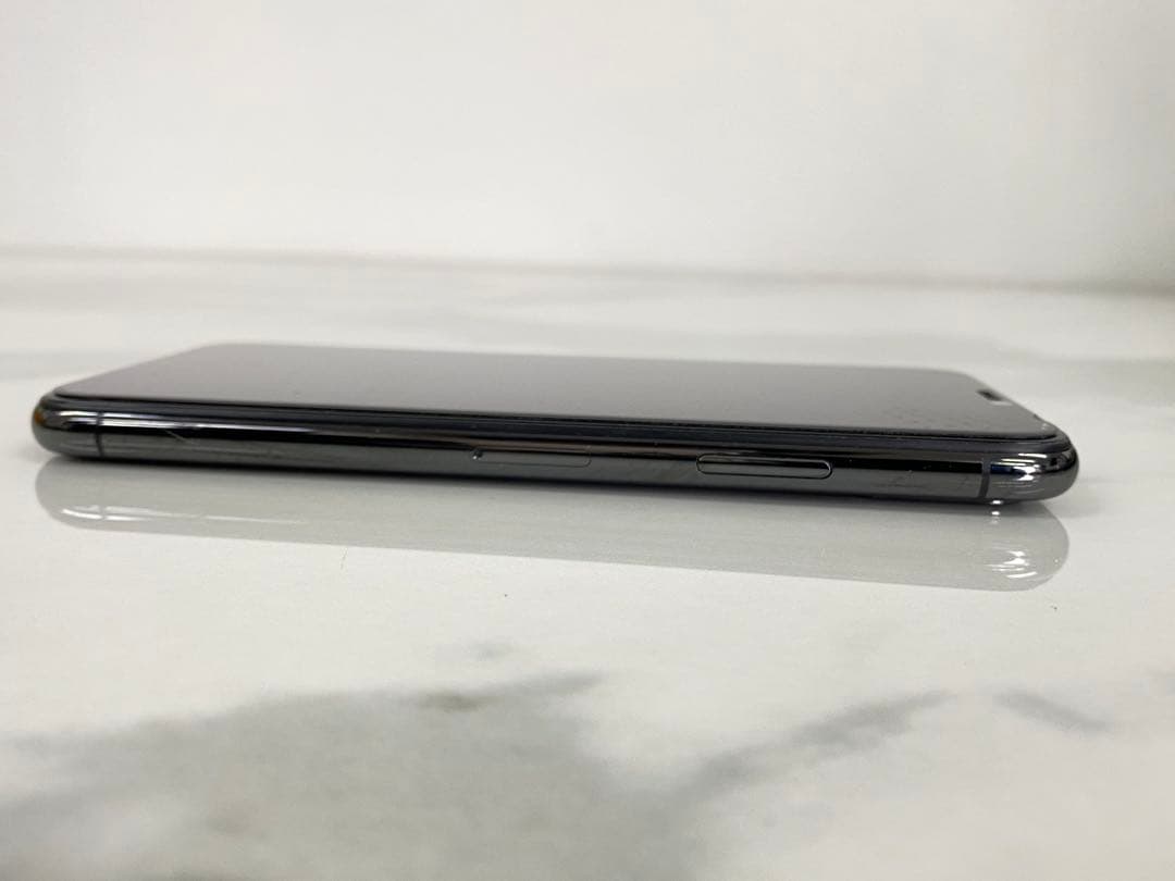 #Apple iPhone Xs 本体 カバー フィルム付き