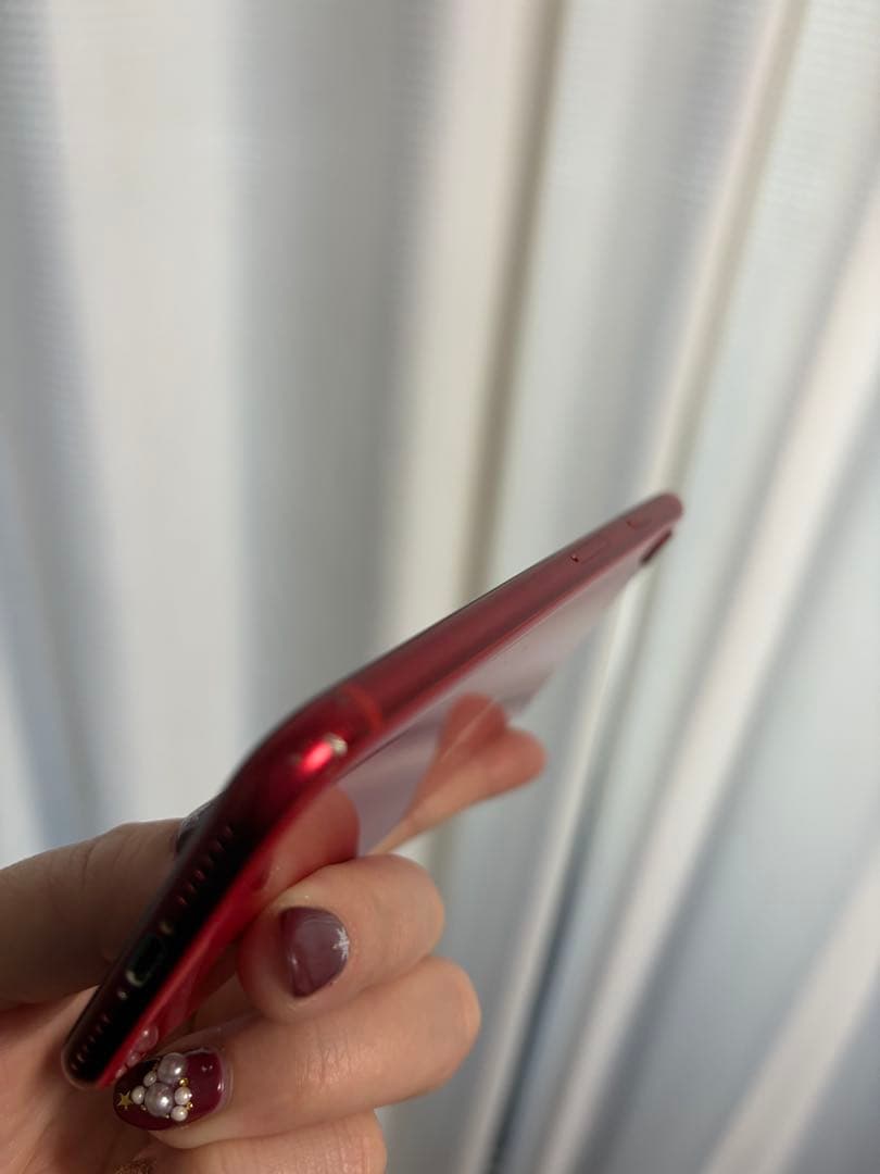 iPhone SE (第2世代) PRODUCT(RED) 本体　レッド