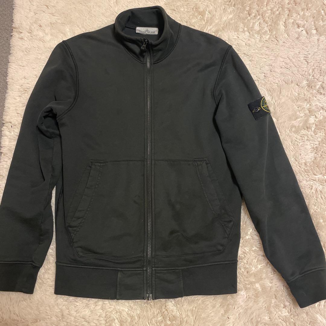 storn  フルジップパーカー