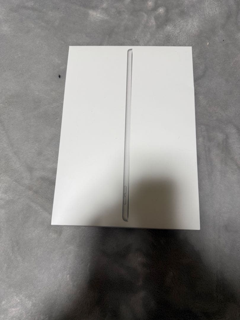 Apple iPad 第9世代 シルバー初期化済み