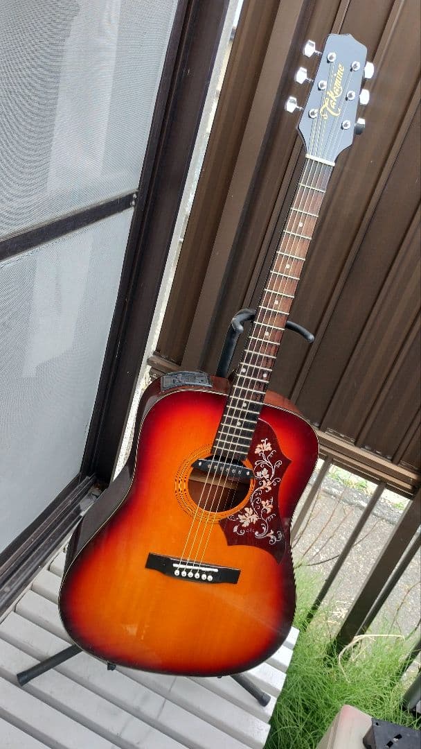 美品 Takamine Tシリーズ（？） PU付エレアコ TBS ブラウン