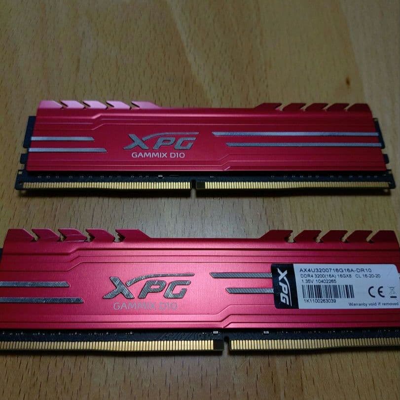 メモリー XPG GAMMIX D10 16GB DDR4 3200MHz