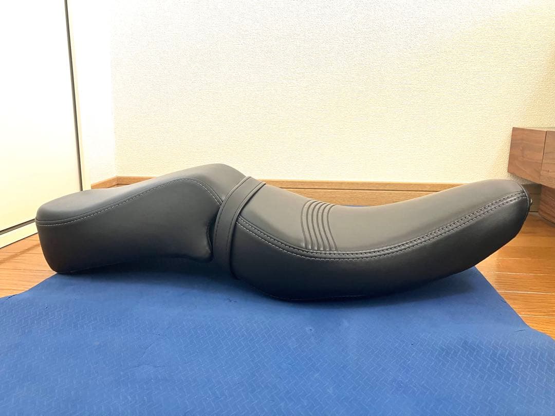 ハーレー　スポーツスター　純正シート　シート　タンデムシート　前後　セット