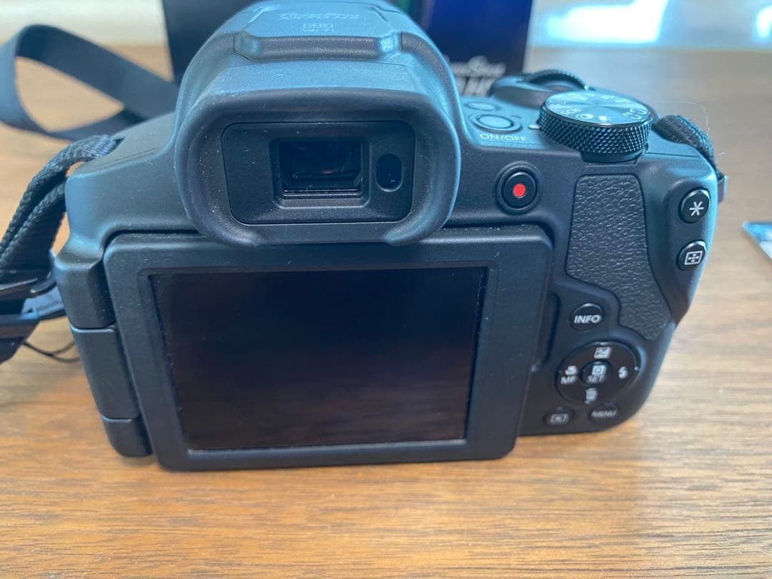 Canon PowerShot SX70HS 本体・付属品あり