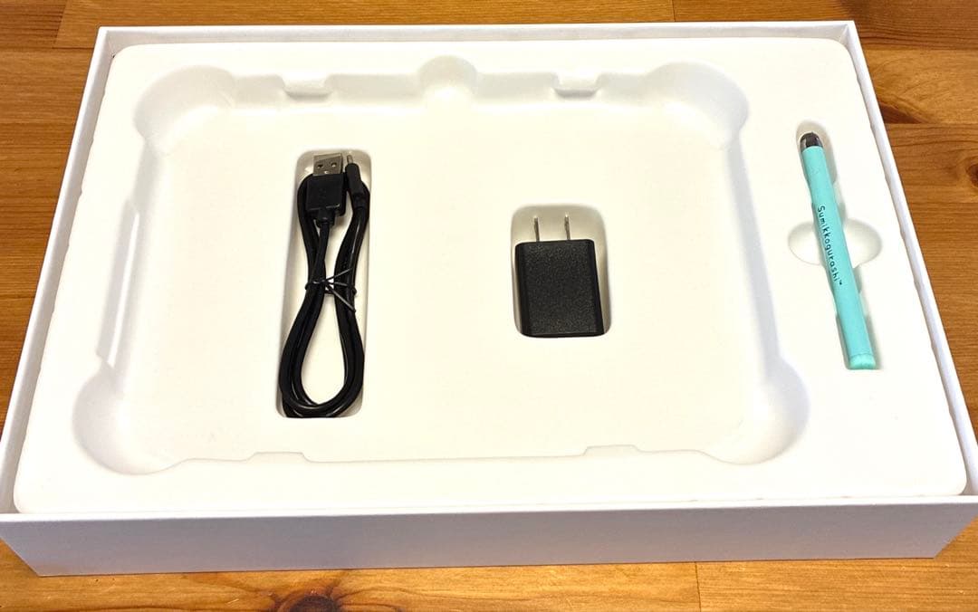 美品　すみっこパッド　8インチ　イエロー　アガツマ　Bluetooth