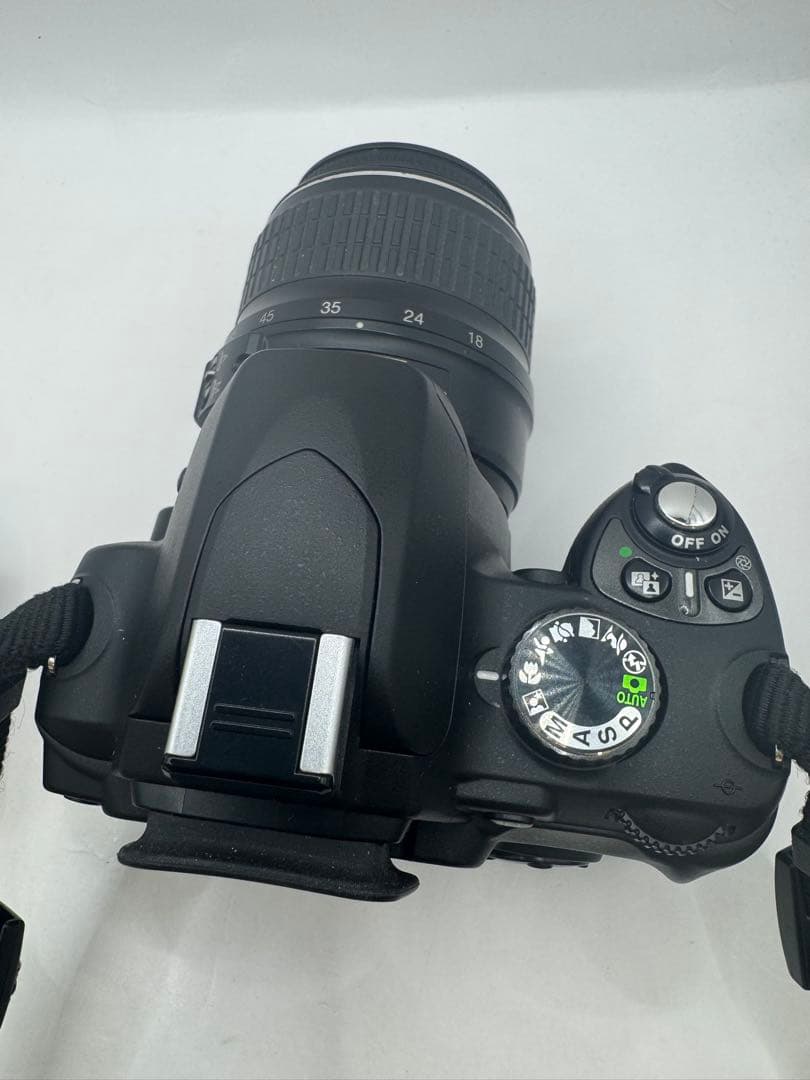 Nikon D60 一眼レフ カメラ