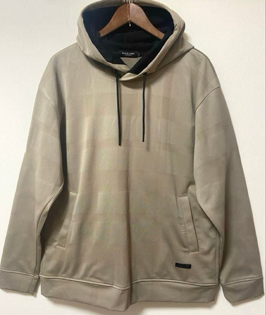 ブラックレーベルフード付きベージュスウェット上下セットアップ上LL下L