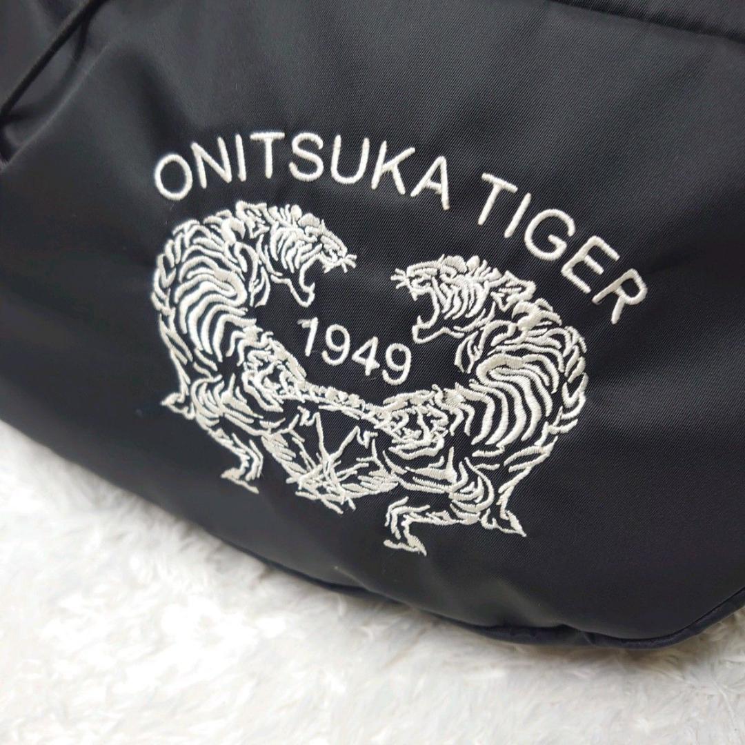 【未使用級】極美品 オニツカタイガー メッセンジャーバッグ 刺繍 ブラック トラ