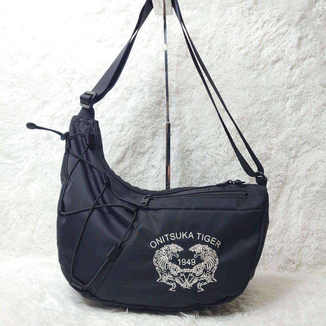 【未使用級】極美品 オニツカタイガー メッセンジャーバッグ 刺繍 ブラック トラ