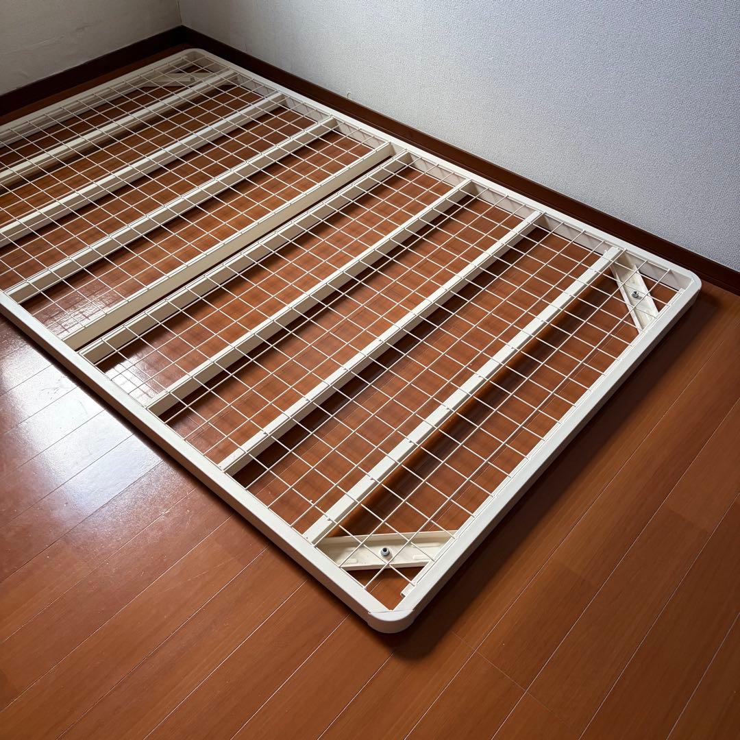 無印良品スチールベッドフレーム　セミダブル