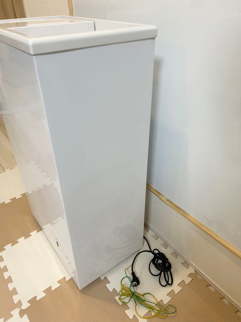 ALLEGIA　冷凍ストッカー　４１L　厨房　2020年製　AR-BD43-SW