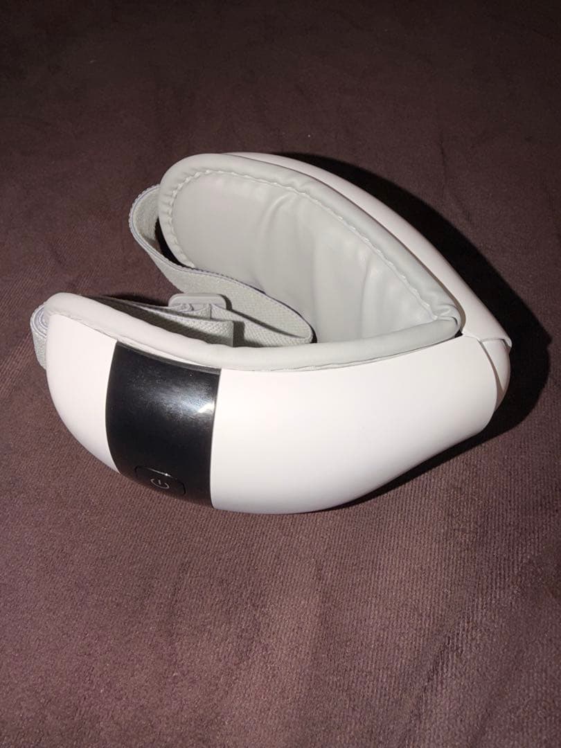 LG MAYA 目もとマッサージャー